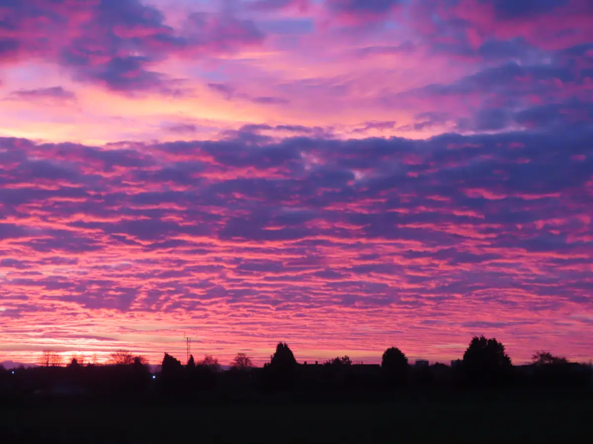 Capturing the Beauty of Sunrise on November 29th, 2024 in Irlam, UK
