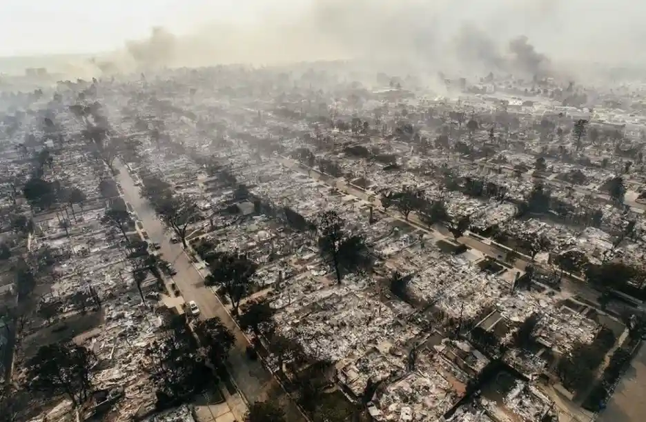 A Glimpse into Los Angeles in 2025