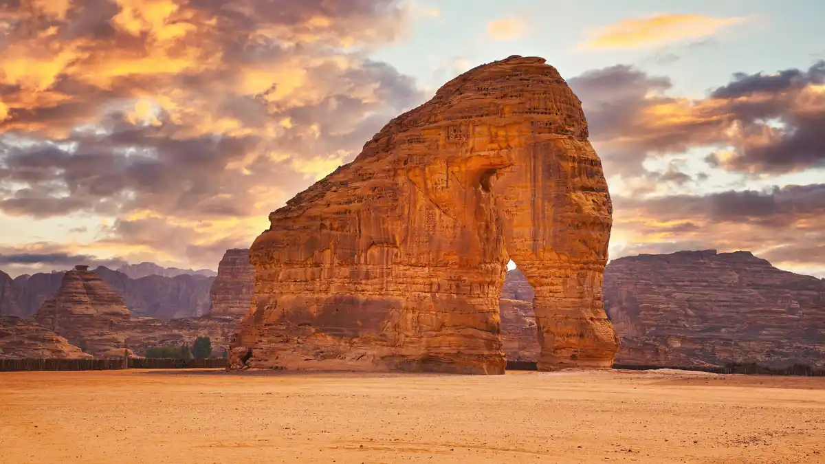 Jabal Al-Fil, an eerie elephant-shaped rock formation, defies explanation in Saudi Arabia's arid landscape. Despite being…