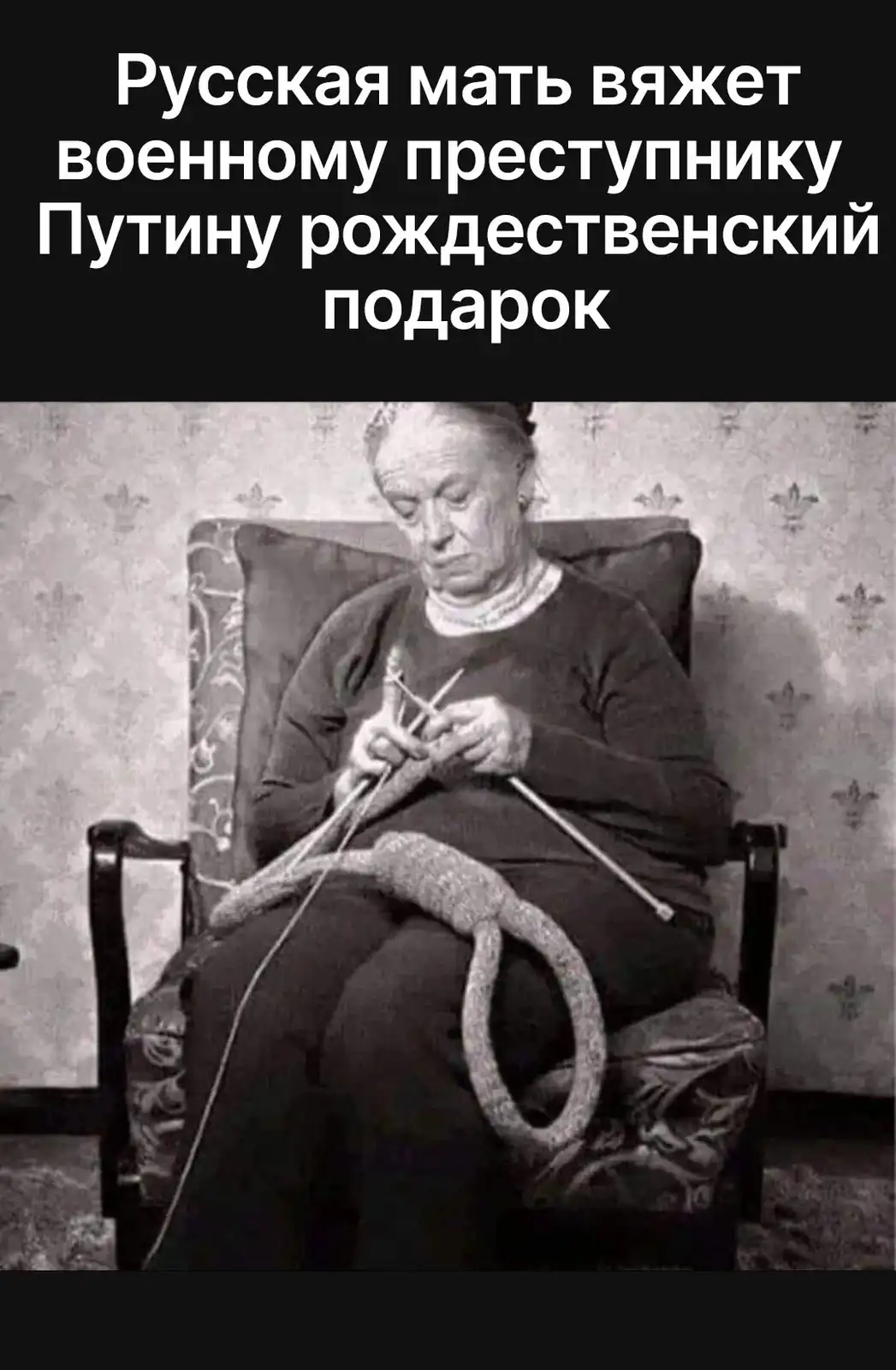 A Heartwarming Christmas Gift: Russian Mother Knits with Love