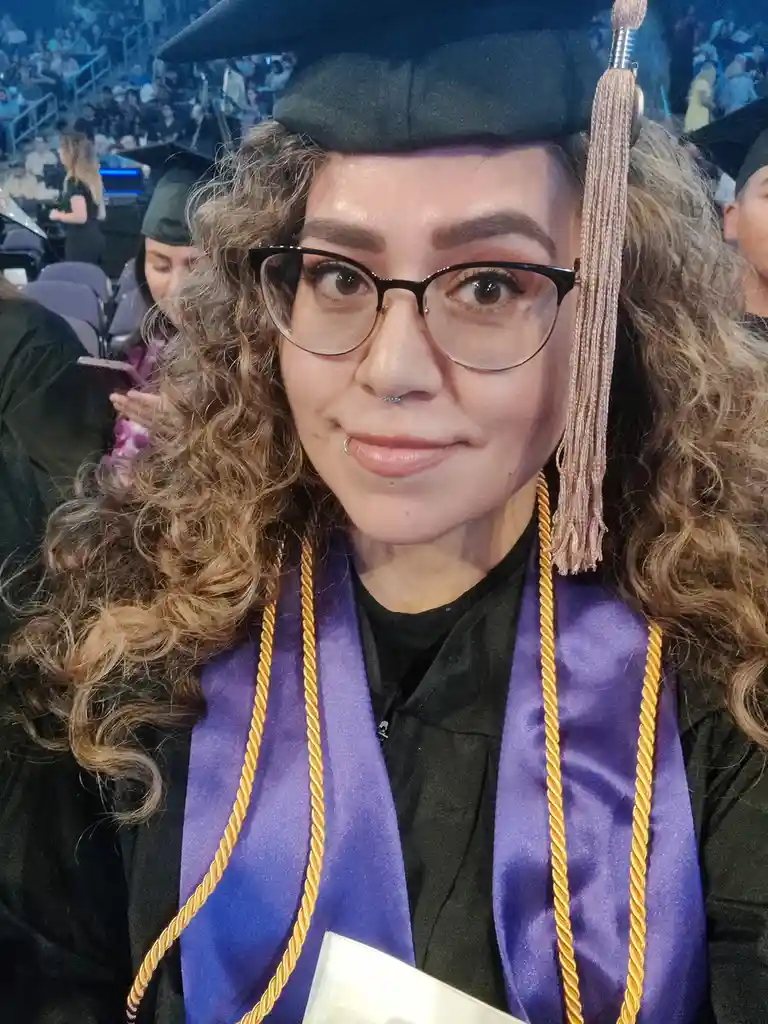 Achieving My Dream: Graduated with Honors Before Turning *0, Making My Mom Proud as the First in My Family to Earn a Degree in the U.S.