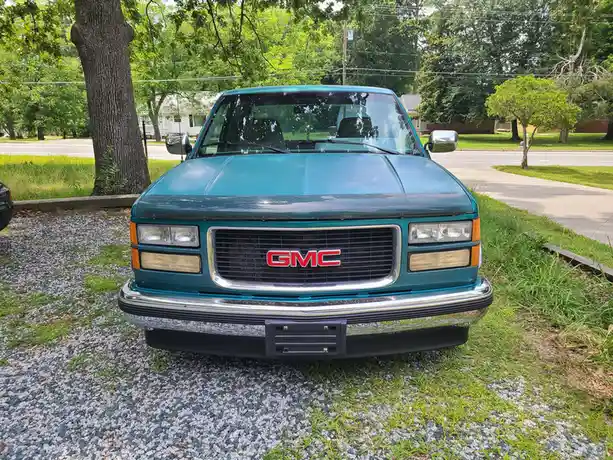 My Beloved 1994 Heirloom Custom GMC Sierra