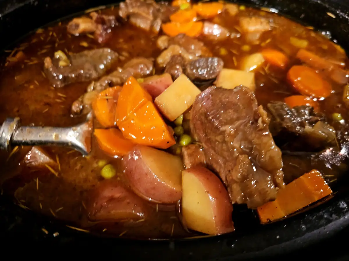 Craving some homemade beef stew? Just drop your address and I'll send you a delicious batch!