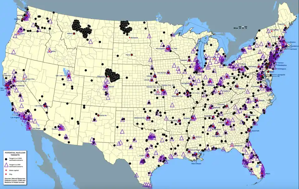 A map of the United States showing potential nuclear targets marked with black dots for a 2,000 warhead scenario and purple…
