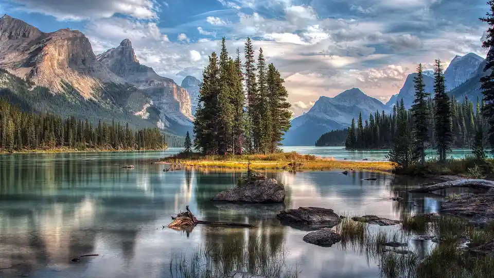 Spirit Island, a secluded islet in Alberta's Jasper National Park, is famous for its mythical tale of star-crossed lovers…