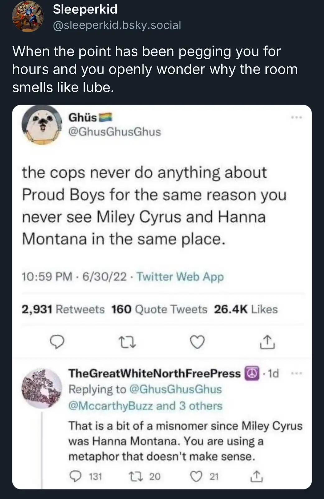 The image shows a screenshot of a Twitter thread. The original tweet by user Ghüs compares the lack of police action against…