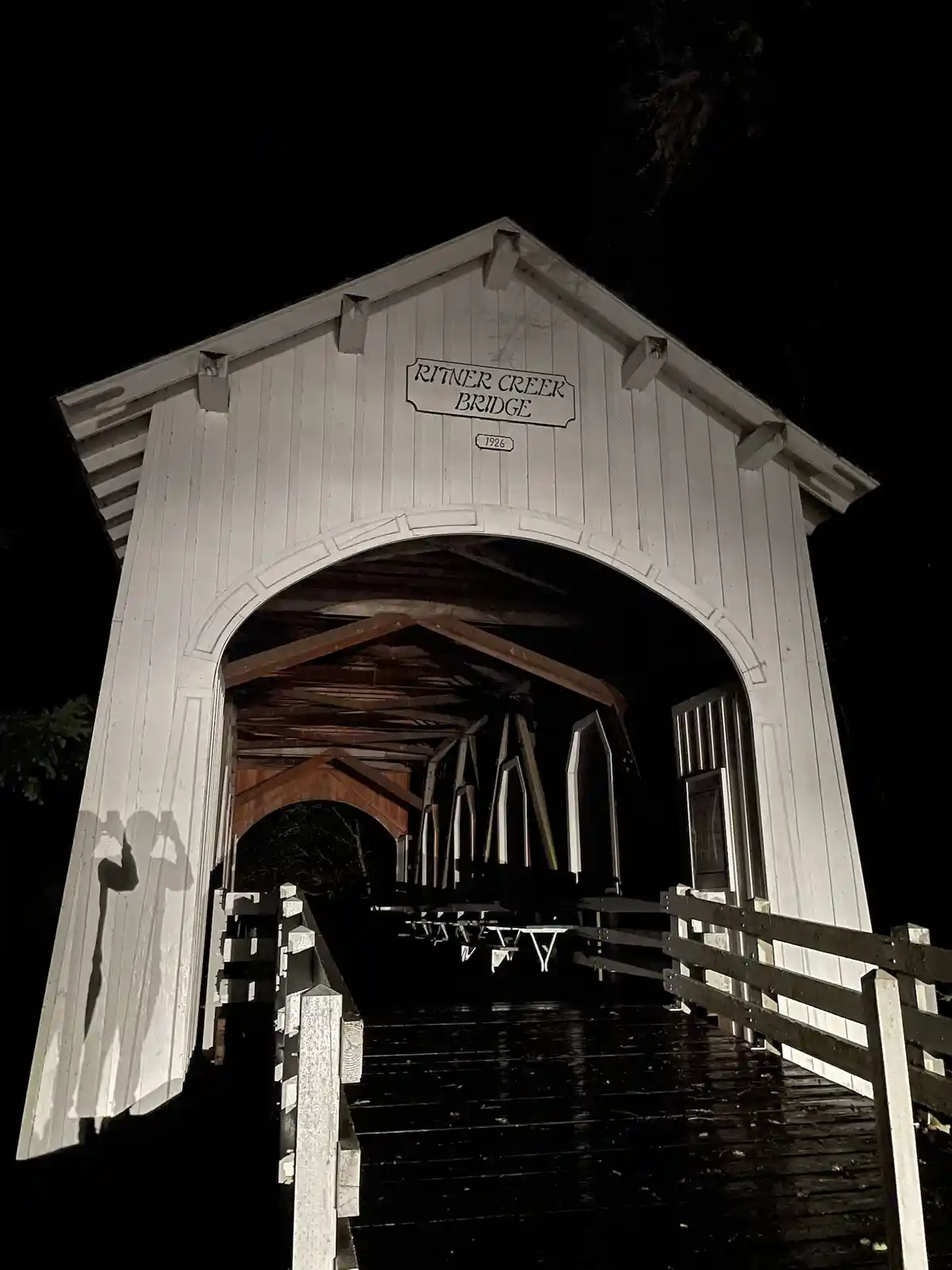 Exciting Discovery: A New Covered Bridge Found!