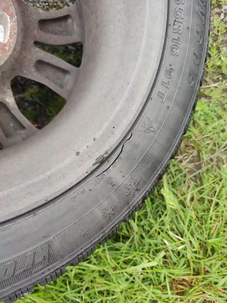 Public Service Announcement: Don't be fooled by old tires; safety first!