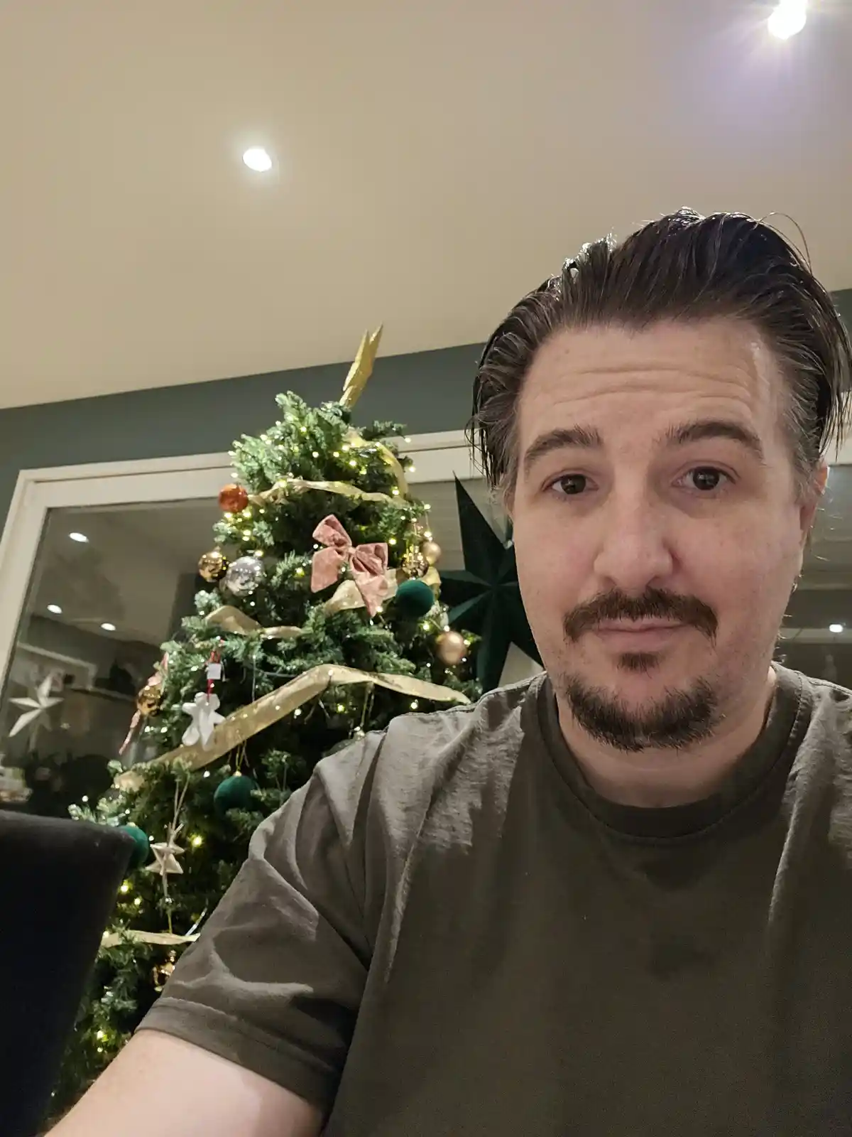 Warm Wishes for a Merry Christmas to Everyone!