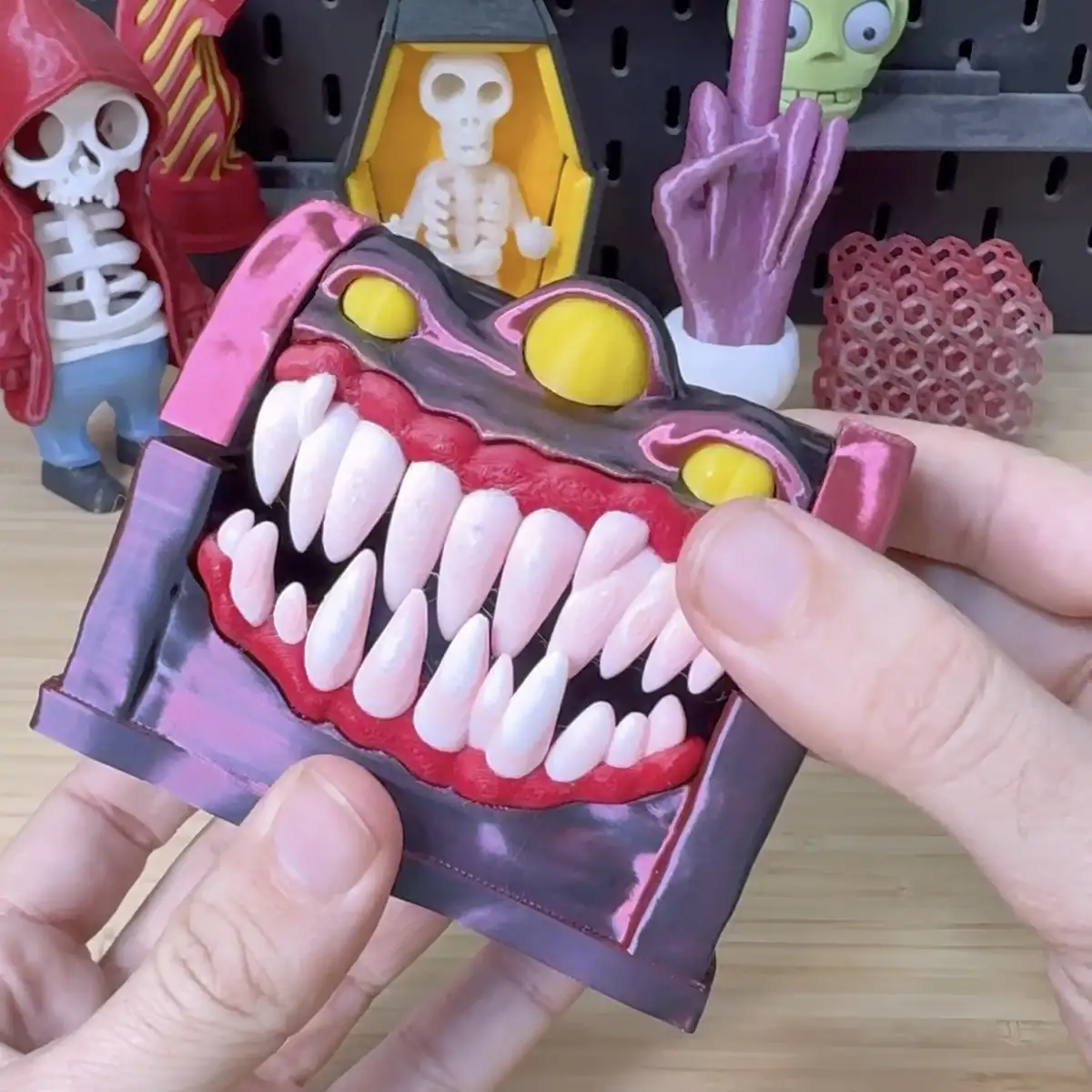 Check out this incredible 3D Printed Mimic Chest by IDMyron!