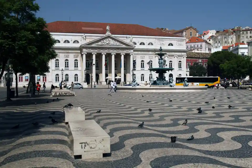 Exploring the Charm of Lisbon, Portugal