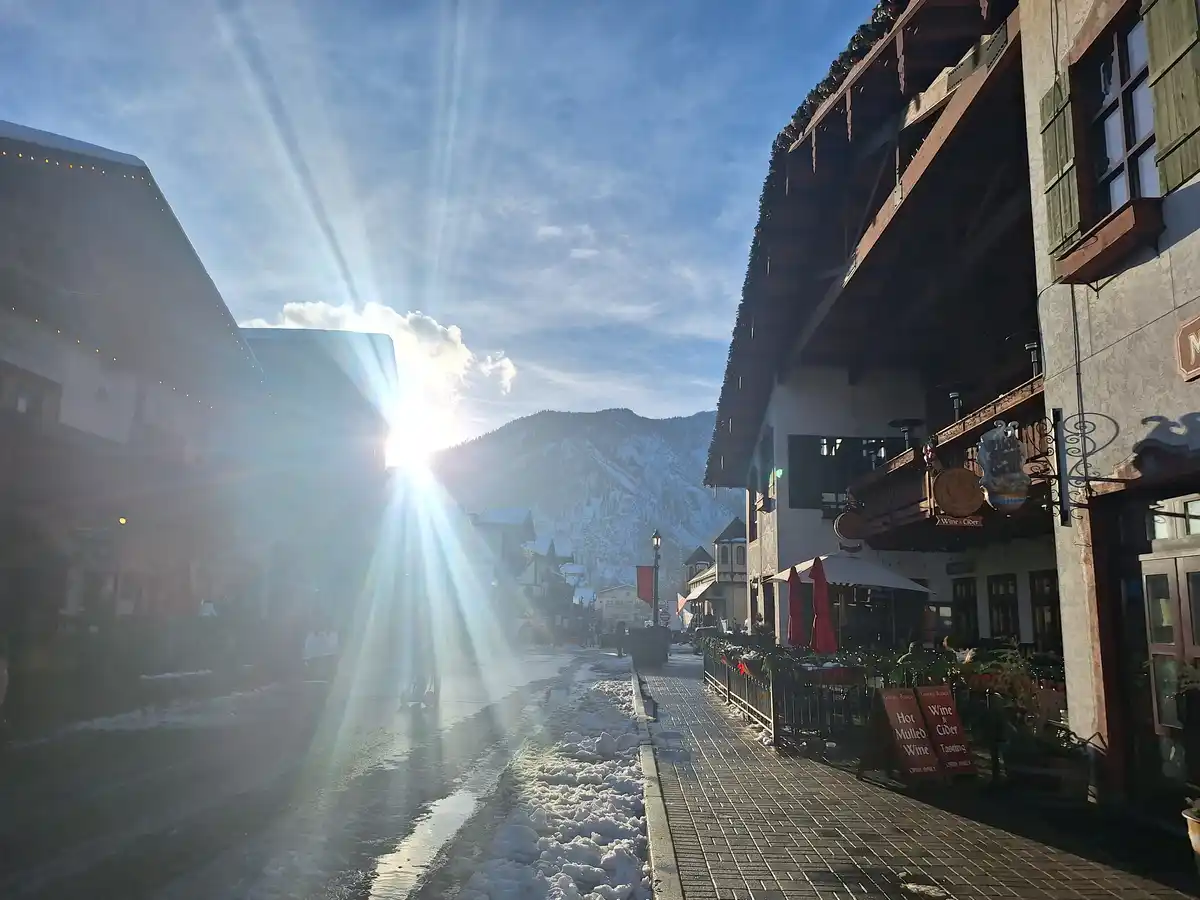 Exploring the charm of Leavenworth, WA - a slice of Bavaria!