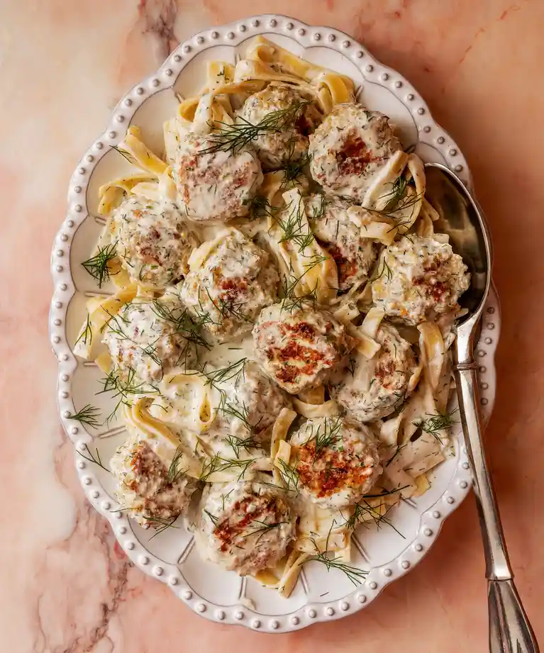 Delicious Recipe for Sour Cream and Onion Chicken Meatballs!