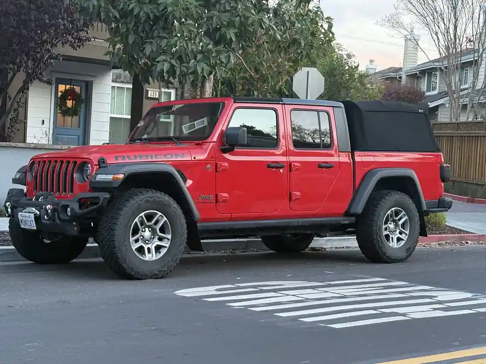 The Jeep Gladiator: An Endangered Icon Facing Extinction