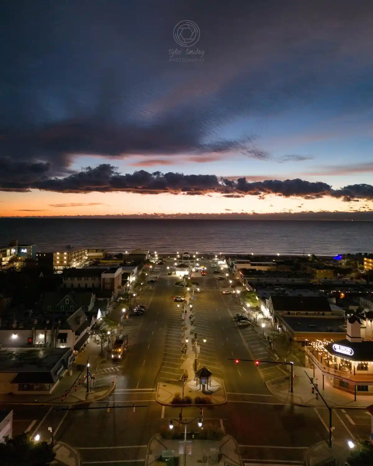Breathtaking Sunset Over the Horizon