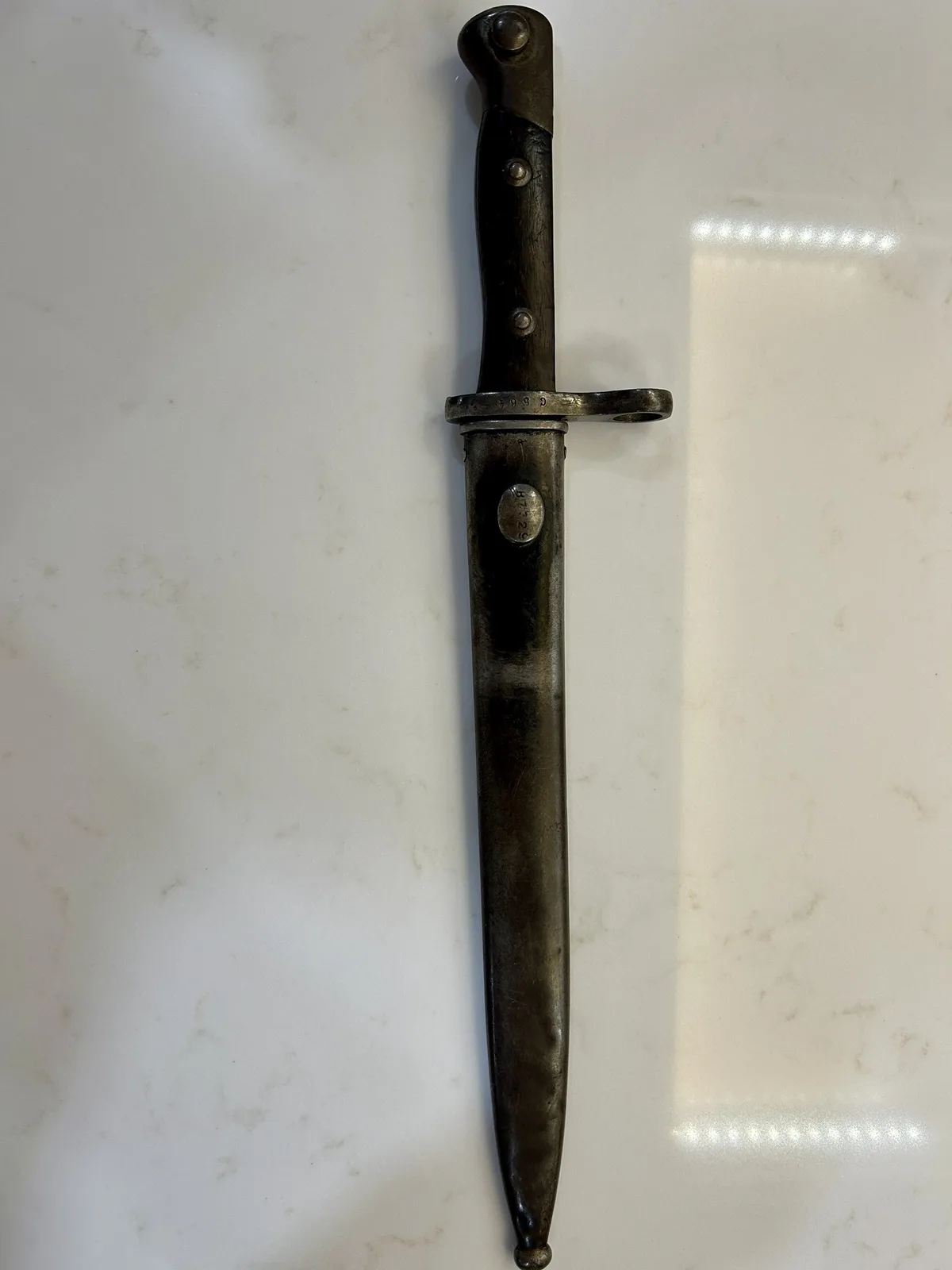 Is this a bayonet I see?