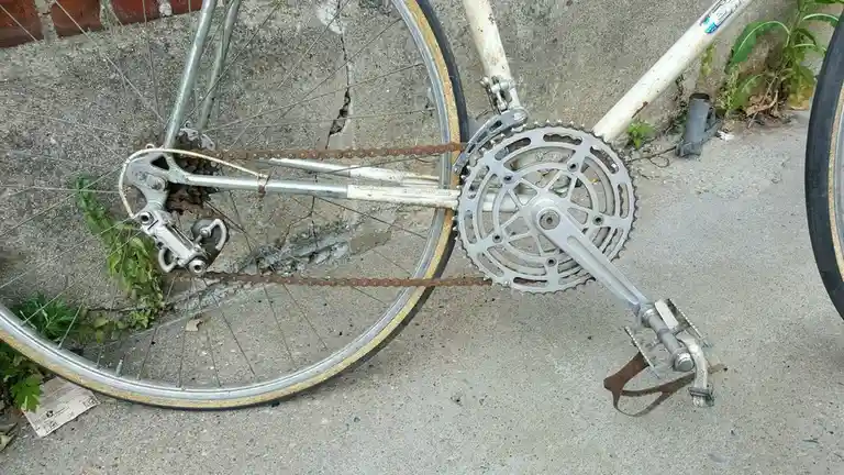 Transforming a 1972 Gitane TdF: Before and After!