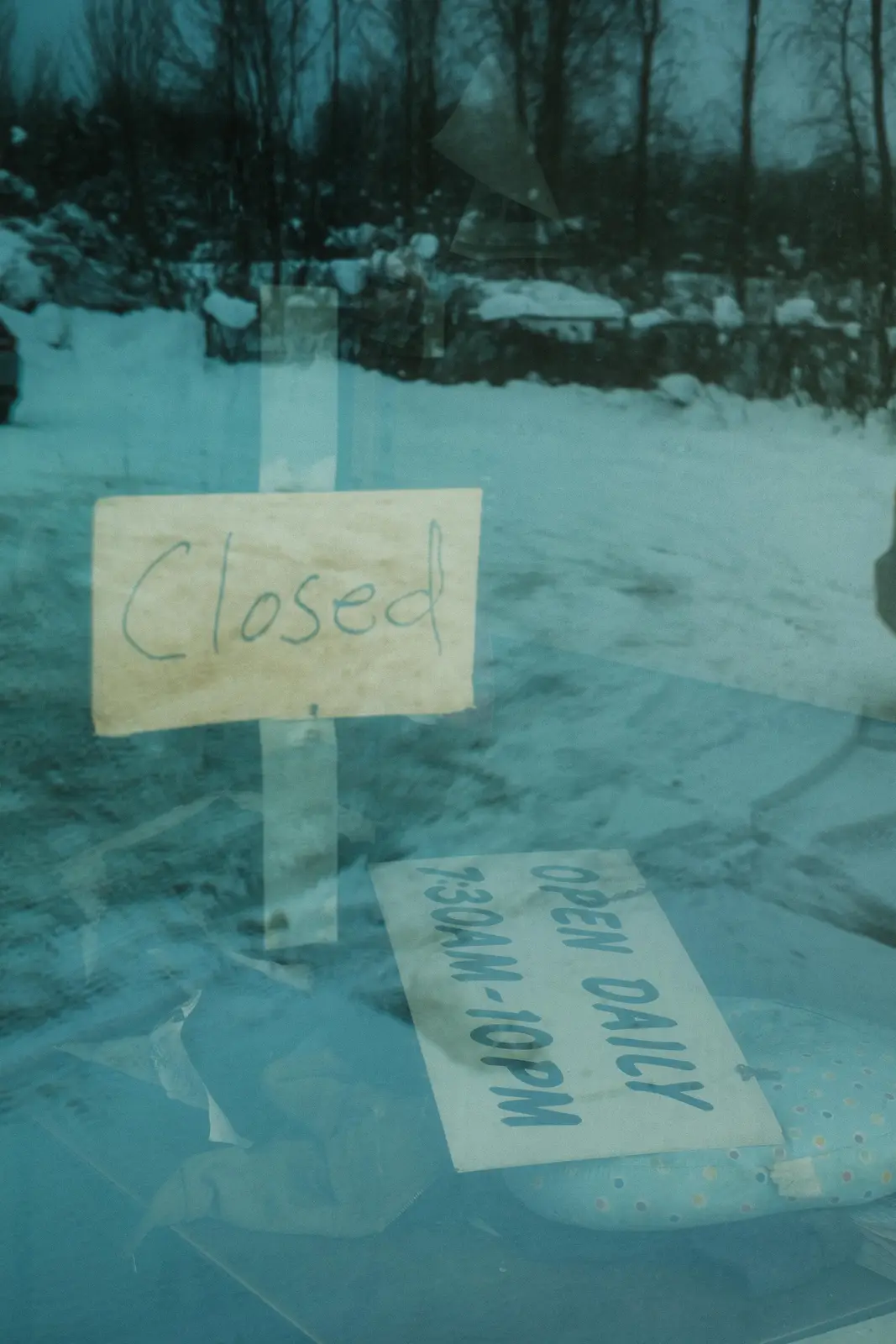 Exploring the Abandoned Laundromat of Lowville, NY