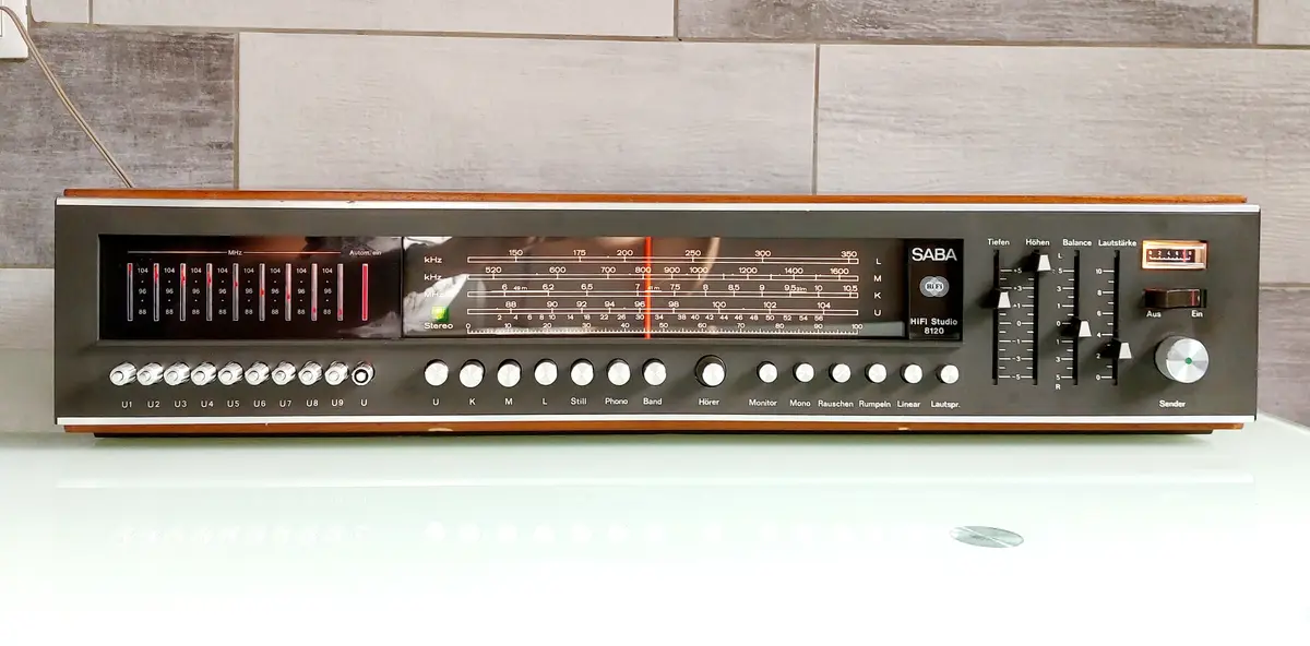 Vintage Vibes: Saba HiFi Studio 8120 G Receiver from W Germany (1970-73)