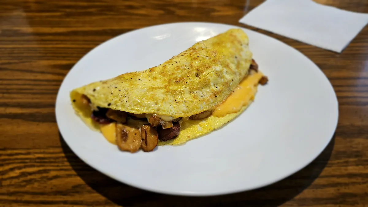 Sunday's special: A delicious omelet to kickstart the day!