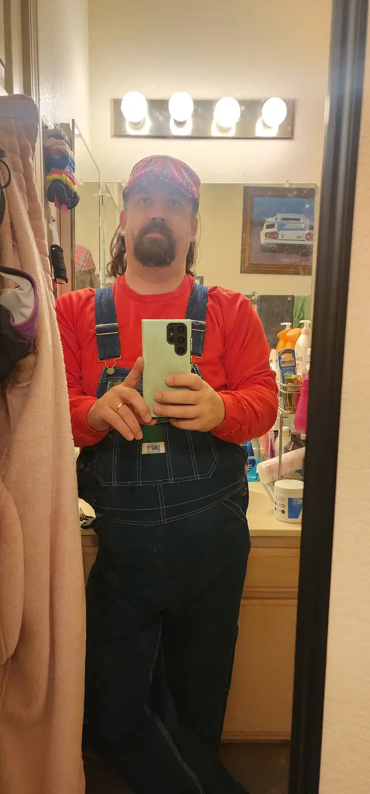 My Creative Costume Contest Entry