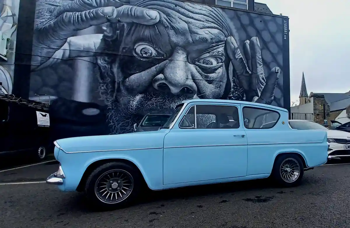 The Hotrod Hoob: A Must-See!
