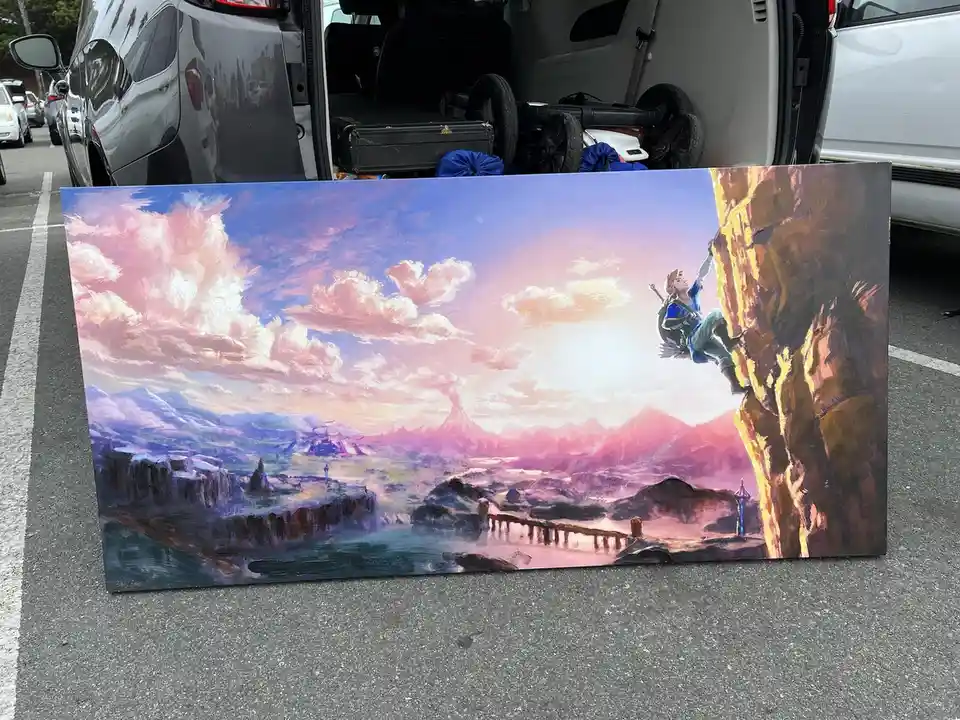 Check out this incredible Legend of Zelda Breath of the Wild oil canvas, exclusively from ThinkGeek!